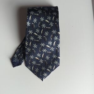 100% Imported Silk Tie. Old Navy. Made In The USA. Art Teacher. Winter.Christmas